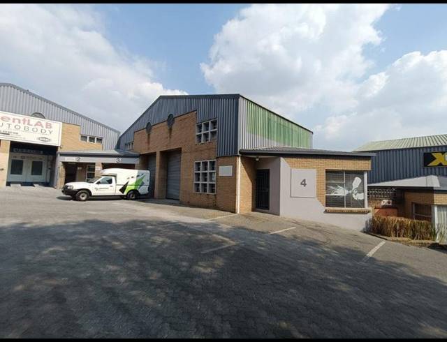 INDUSTRIAL PROPERTY TO RENT IN HALFWAY HOUSE